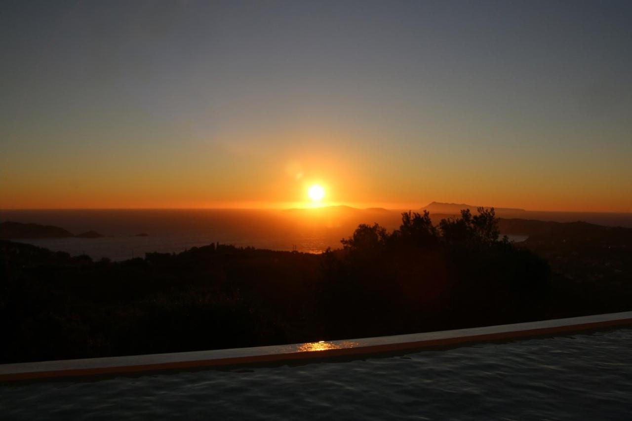 Sunset Sea View Villa 3 Άγιος Γεώργιος Πάγων Εξωτερικό φωτογραφία